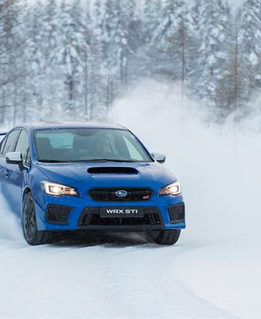 SUBARU_WRX-STI-17-hr